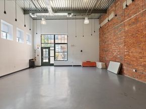 60 Dudley St 120, Chelsea MA 02150