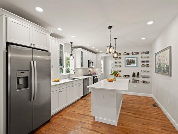 86 Chandler St 86, Arlington MA 02474