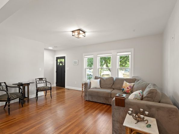 86 Chandler St 86, Arlington MA 02474