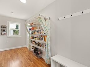 86 Chandler St 86, Arlington MA 02474
