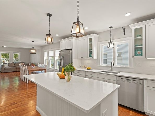 86 Chandler St 86, Arlington MA 02474