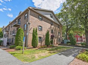 80 Stanton Street 21, Worcester MA 01605