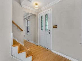 85 Fisher St, Medway MA 02053