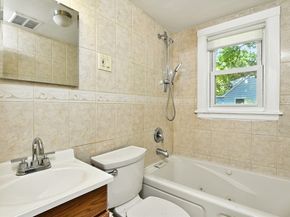 28 Norfolk Pl, Sharon MA 02067