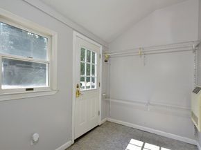 28 Norfolk Pl, Sharon MA 02067