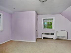 28 Norfolk Pl, Sharon MA 02067