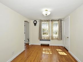 28 Norfolk Pl, Sharon MA 02067