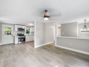 6 Brook St, Carver MA 02330