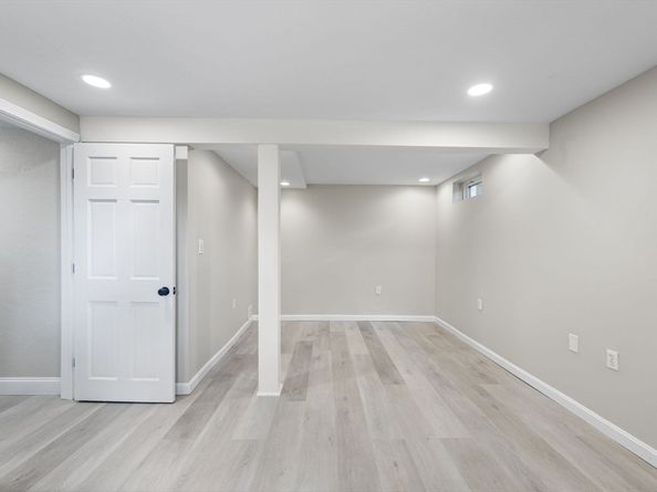 6 Brook St, Carver MA 02330