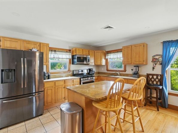 15 Milton St, Malden MA 02148