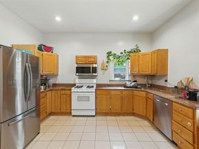 15 Milton St, Malden MA 02148
