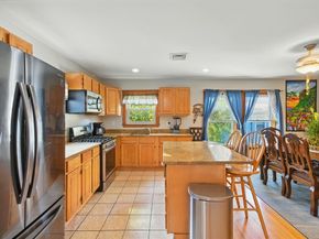 15 Milton St, Malden MA 02148