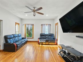 15 Milton St, Malden MA 02148