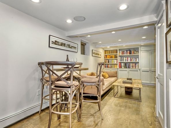 20 Grove Pl, Winchester MA 01890