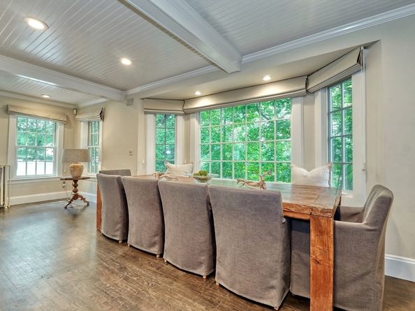 20 Grove Pl, Winchester MA 01890