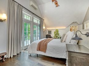 20 Grove Pl, Winchester MA 01890