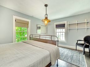 20 Grove Pl, Winchester MA 01890