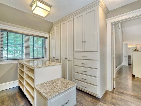 20 Grove Pl, Winchester MA 01890
