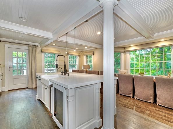 20 Grove Pl, Winchester MA 01890