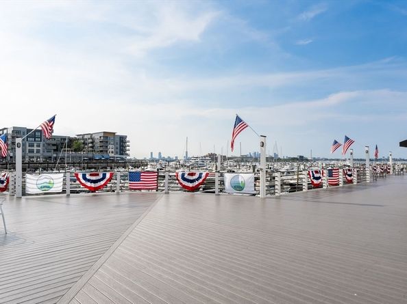 1001 Marina Dr 507, Quincy MA 02171