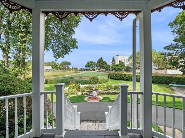 179 Beach Bluff Ave, Swampscott MA 01907