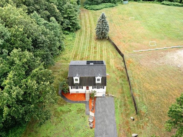 38 Haskell St, Westborough MA 01581