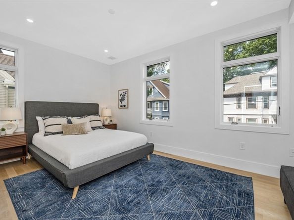 24 Auburn 2, Brookline MA 02446