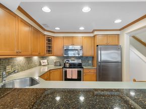 98 Mill Pond 98, North Andover MA 01845