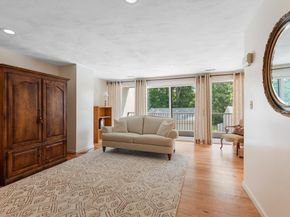 98 Mill Pond 98, North Andover MA 01845