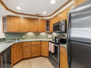 98 Mill Pond 98, North Andover MA 01845