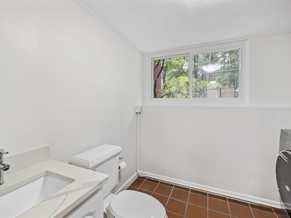 10 Partridge Road, Lexington MA 02420