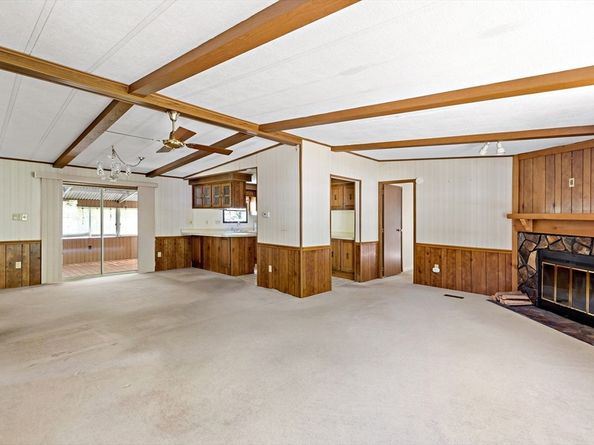3-9 South Meadow Village, Carver MA 02330