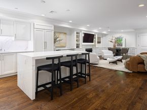 329 Commonwealth Ave One, Boston MA 02115