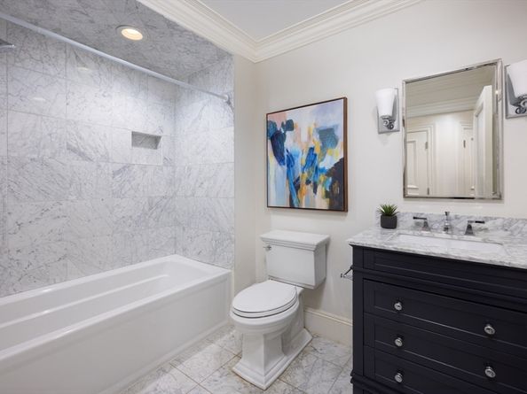 329 Commonwealth Ave One, Boston MA 02115