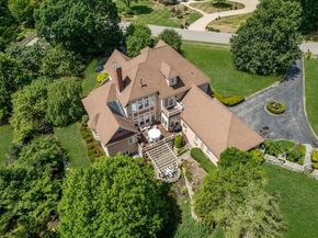 2 Country Way, Hopkinton MA 01748