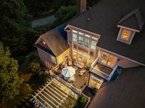 2 Country Way, Hopkinton MA 01748