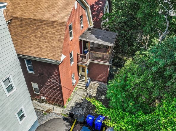 27 Brinsley St, Boston MA 02121