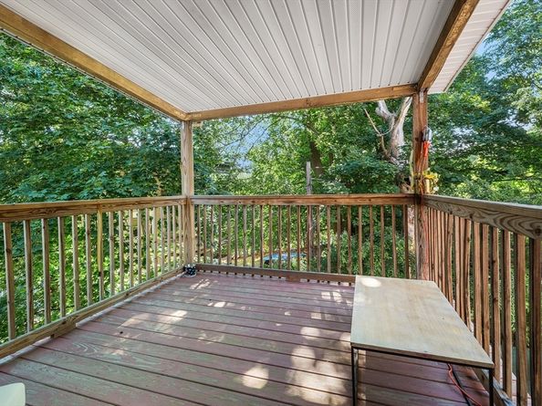 27 Brinsley St, Boston MA 02121