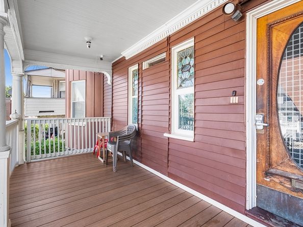27 Brinsley St, Boston MA 02121