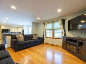 110 Cobblestone Lane, Bridgewater MA 02324