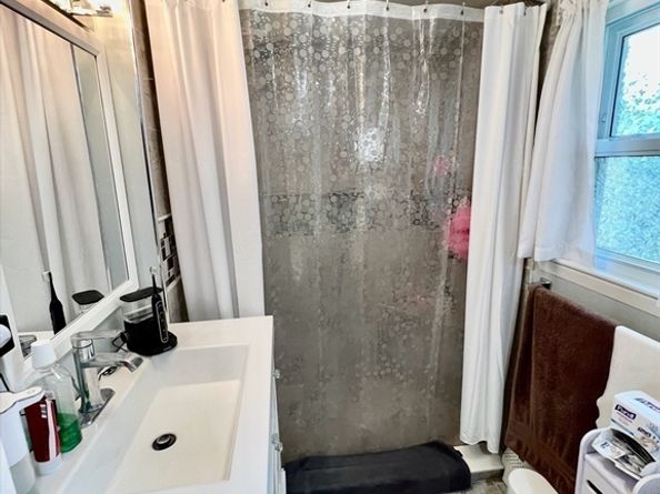 17 Mill St, Randolph MA 02368