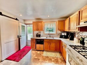 17 Mill St, Randolph MA 02368