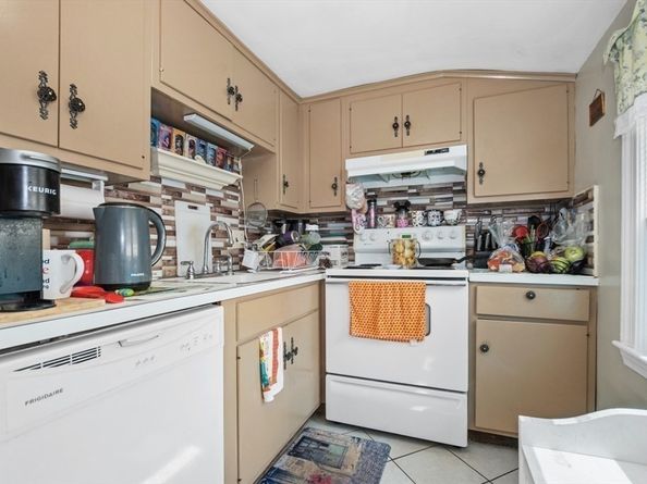 12-14 Elson Road, Waltham MA 02451