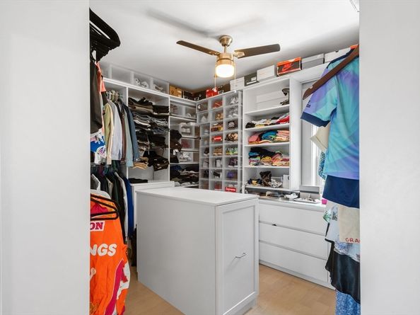 136 Pauline St, Winthrop MA 02152