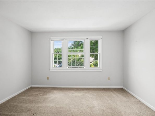 60 Harrington Farms Way 60, Shrewsbury MA 01545