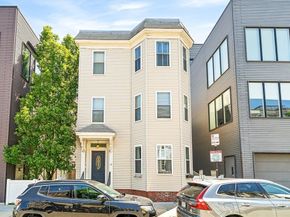 12 I St 1, Boston MA 02127