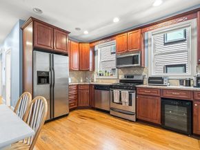 12 I St 1, Boston MA 02127