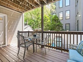 12 I St 1, Boston MA 02127
