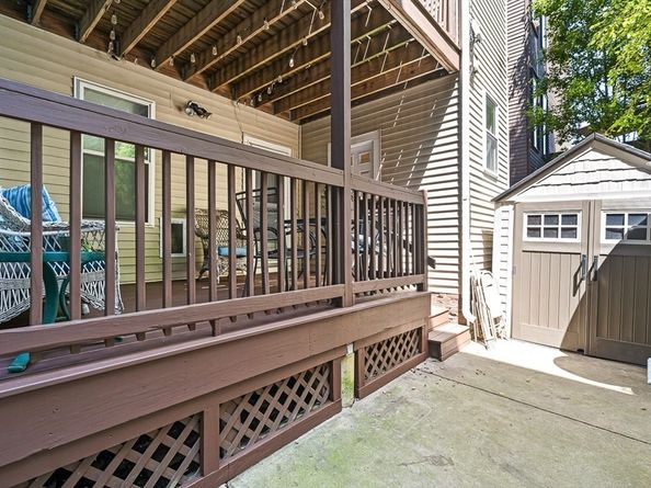 12 I St 1, Boston MA 02127