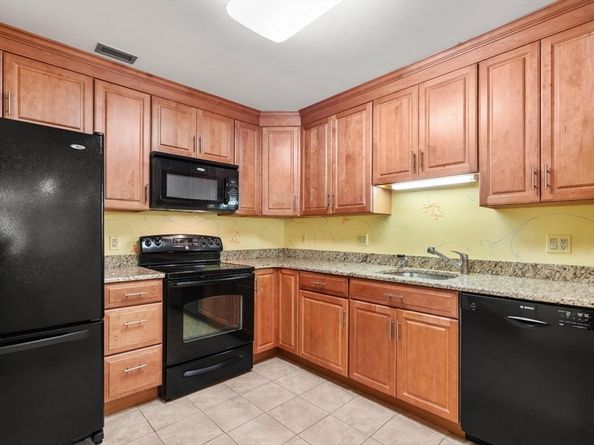 210 Nahanton Street 404, Newton MA 02459
